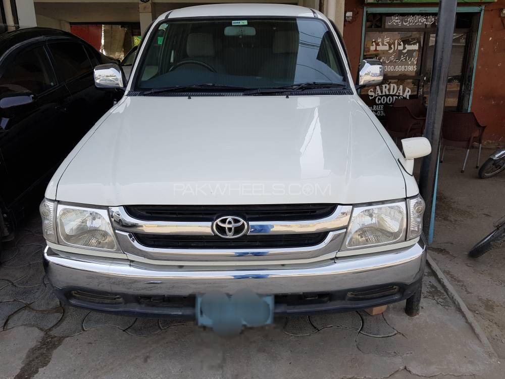 Toyota Hilux 2001 for Sale in Mian Wali Image-1