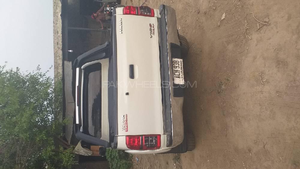 Toyota Hilux 2014 for Sale in Sialkot Toyota Hilux 2014 for Sale in Sialkot Image-13