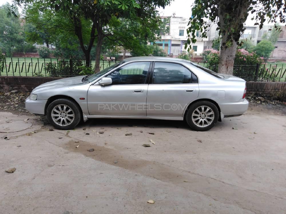 Honda Accord 1996 for Sale in Faisalabad Image-1
