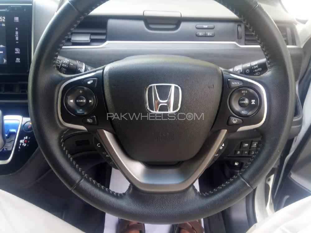 Honda Freed 2018 for Sale in Islamabad Honda Freed 2018 for Sale in Islamabad Image-12