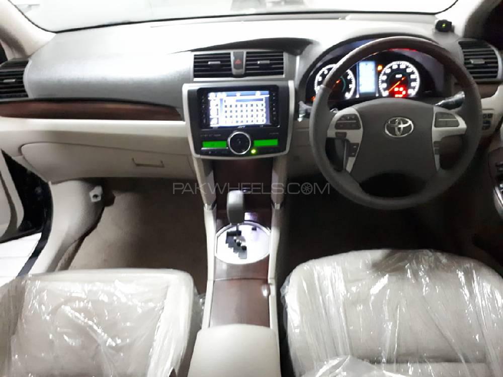 Toyota Premio 2011 for Sale in Karachi Toyota Premio 2011 for Sale in Karachi Image-8