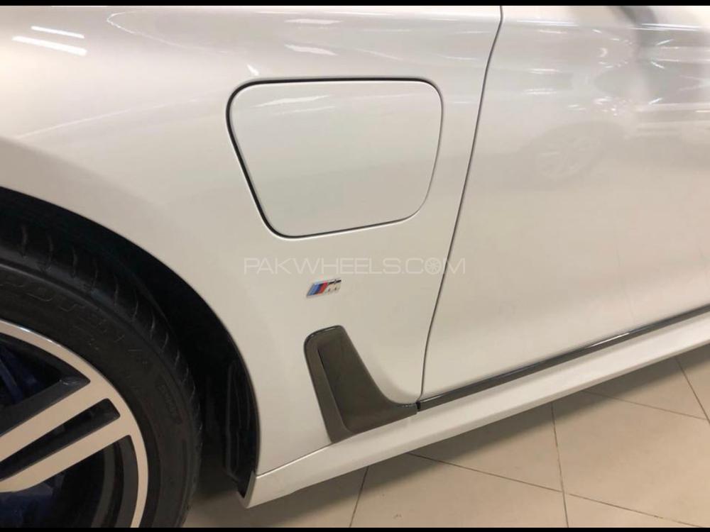 BMW 7 Series 2017 for Sale in Faisalabad BMW 7 Series 2017 for Sale in Faisalabad Image-6