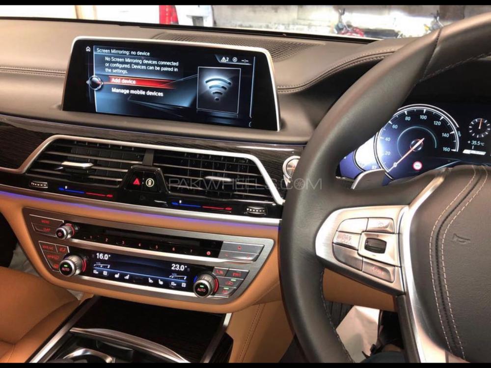 BMW 7 Series 2017 for Sale in Faisalabad BMW 7 Series 2017 for Sale in Faisalabad Image-10