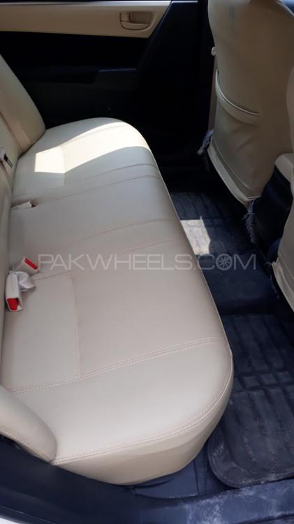 Toyota Corolla 2018 for Sale in Lahore Toyota Corolla 2018 for Sale in Lahore Image-3