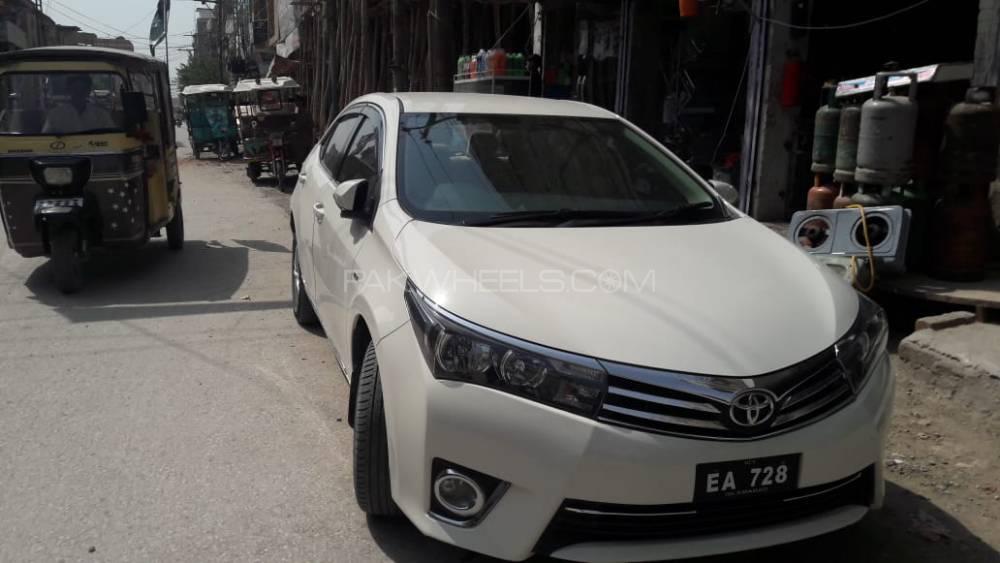 Toyota Corolla 2015 for Sale in Peshawar Toyota Corolla 2015 for Sale in Peshawar Image-5