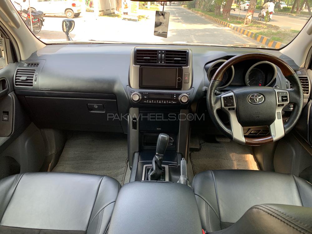 Toyota Prado 2013 for Sale in Lahore Toyota Prado 2013 for Sale in Lahore Image-7
