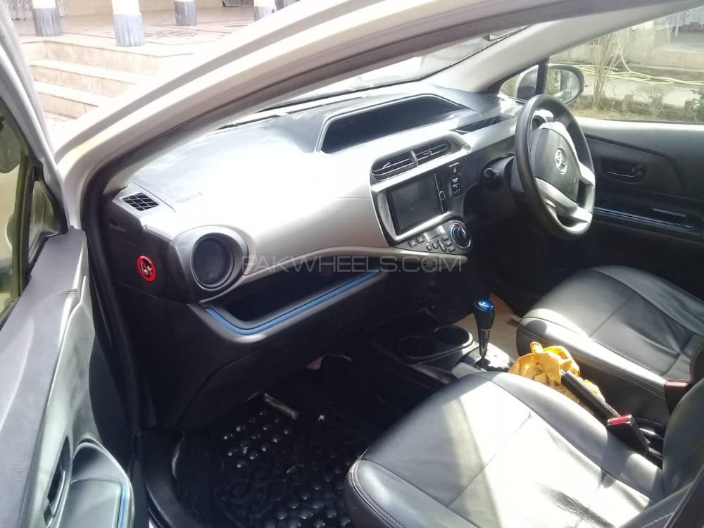 Toyota Aqua 2013 for Sale in Peshawar Toyota Aqua 2013 for Sale in Peshawar Image-13