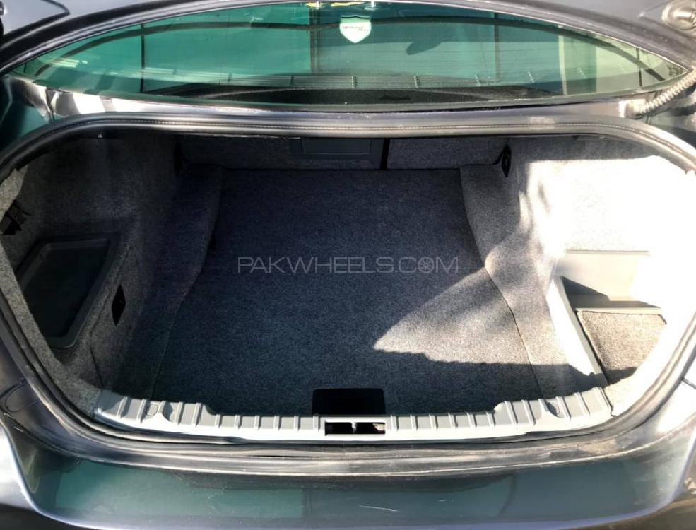 BMW 3 Series 2005 for Sale in Karachi BMW 3 Series 2005 for Sale in Karachi Image-7