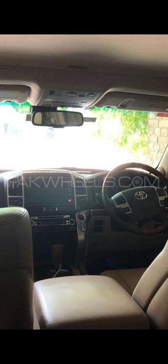 Toyota Land Cruiser 2012 for Sale in Islamabad Toyota Land Cruiser 2012 for Sale in Islamabad Image-5