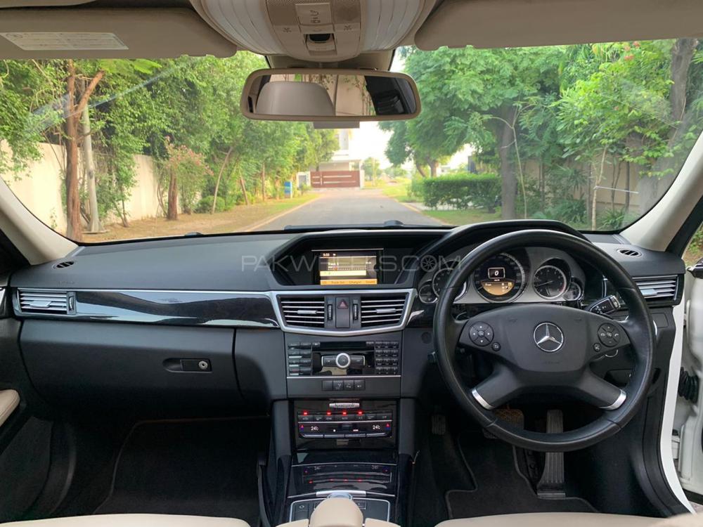 Mercedes Benz E Class 2012 for Sale in Lahore Mercedes Benz E Class 2012 for Sale in Lahore Image-10