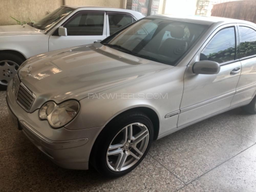 Mercedes Benz C Class 2003 for Sale in Rawalpindi Mercedes Benz C Class 2003 for Sale in Rawalpindi Image-5