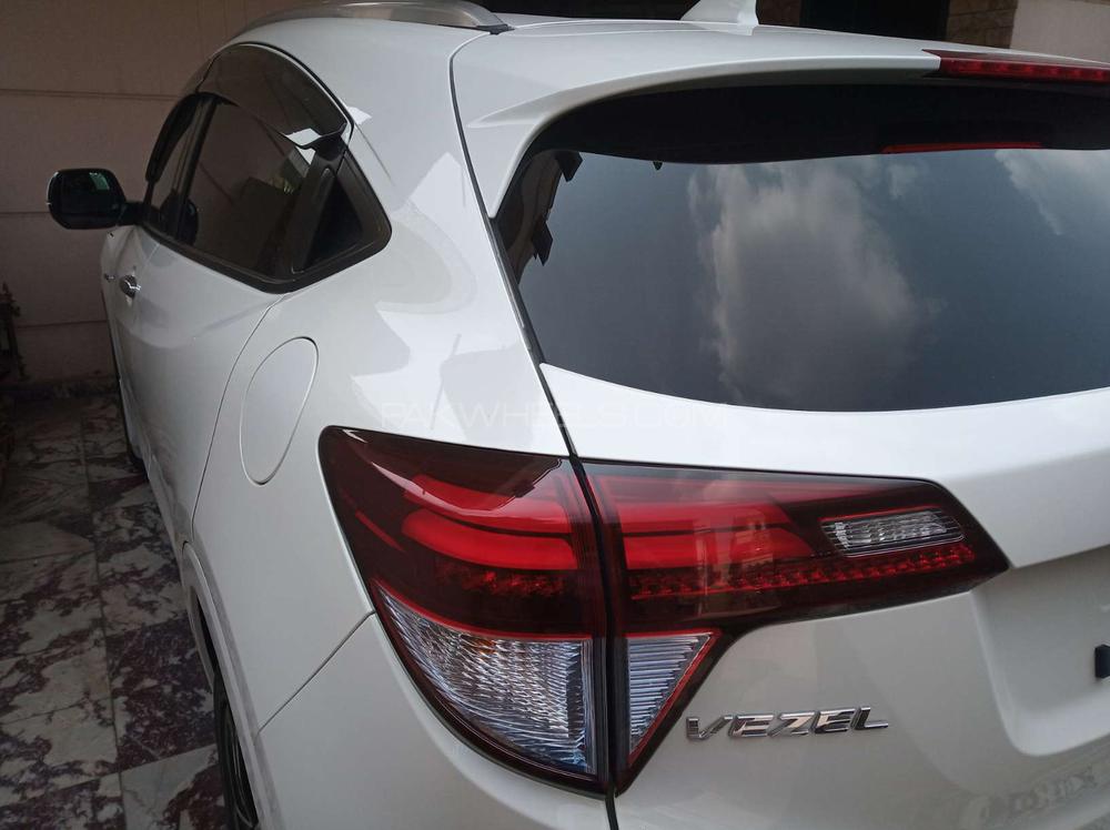 ہونڈا ویزِل 2015 for Sale in اسلام آباد ہونڈا ویزِل 2015 for Sale in اسلام آباد Image-2