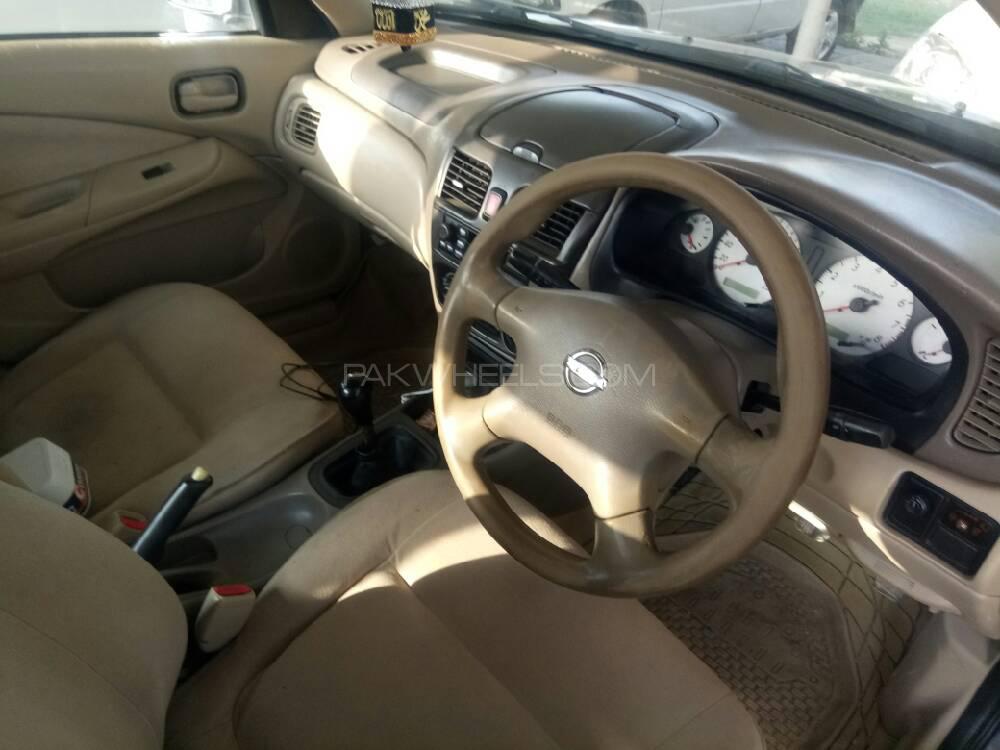 Nissan Sunny 2005 for Sale in Taxila Image-1