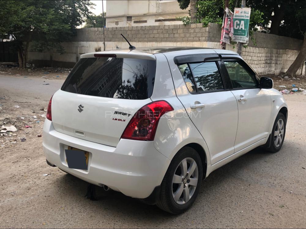 Suzuki Swift 2010 for Sale in Karachi Suzuki Swift 2010 for Sale in Karachi Image-7