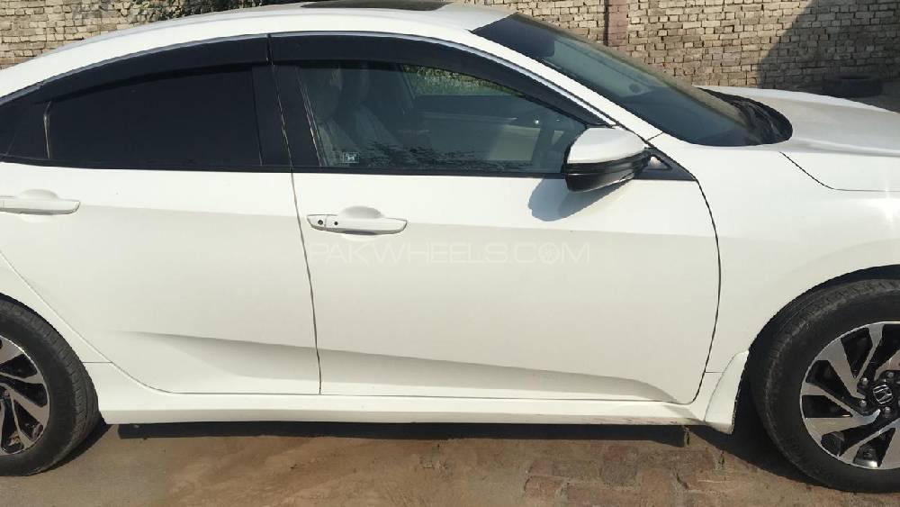 Honda Civic 2017 for Sale in Gujranwala Honda Civic 2017 for Sale in Gujranwala Image-7