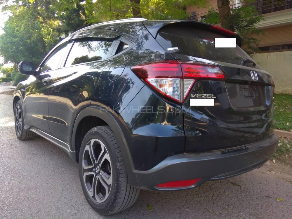 Honda Vezel 2017 for Sale in Islamabad Honda Vezel 2017 for Sale in Islamabad Image-7