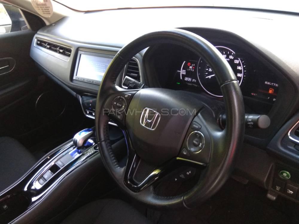 Honda Vezel 2017 for Sale in Islamabad Honda Vezel 2017 for Sale in Islamabad Image-13