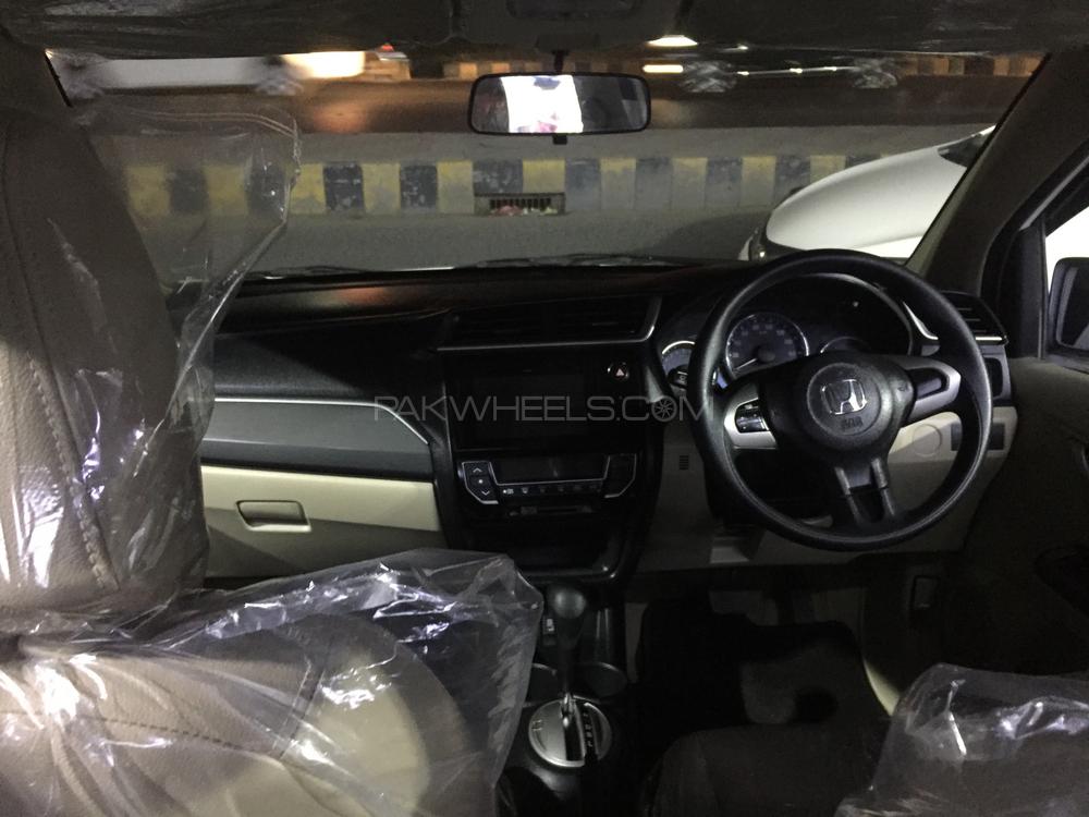 Honda BR-V 2017 for Sale in Lahore Honda BR-V 2017 for Sale in Lahore Image-6