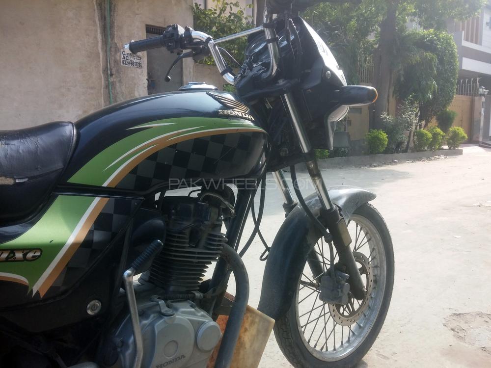 ہونڈا CG 125 Deluxe 2013 for Sale ہونڈا CG 125 Deluxe 2013 for Sale Image-3