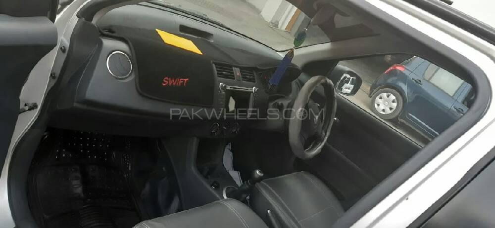 Suzuki Swift 2016 for Sale in Karachi Suzuki Swift 2016 for Sale in Karachi Image-5