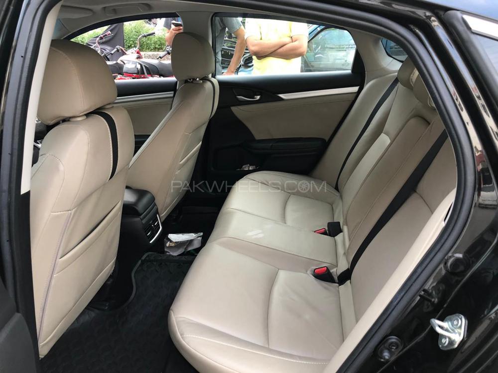 Honda Civic 2018 for Sale in Islamabad Honda Civic 2018 for Sale in Islamabad Image-5