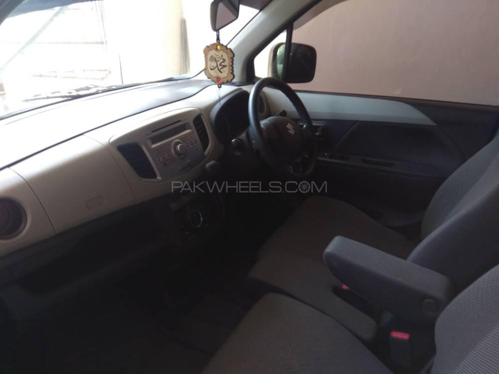 Suzuki Wagon R 2015 for Sale in Bahawalpur Suzuki Wagon R 2015 for Sale in Bahawalpur Image-7