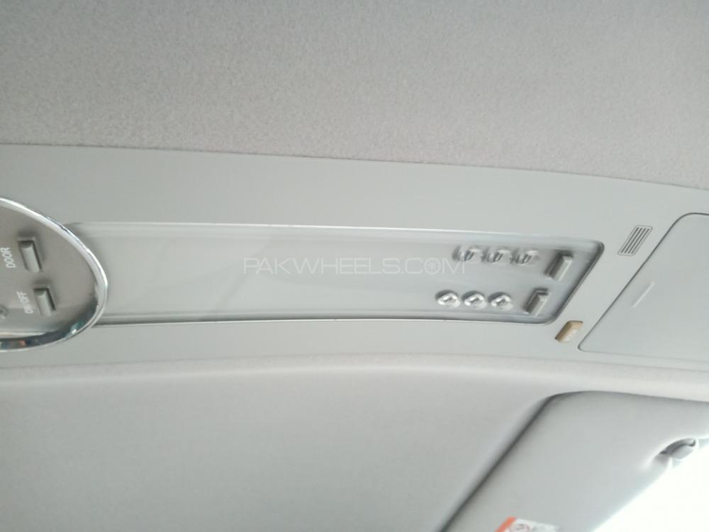 Toyota Mark X 2004 for Sale in Islamabad Toyota Mark X 2004 for Sale in Islamabad Image-10