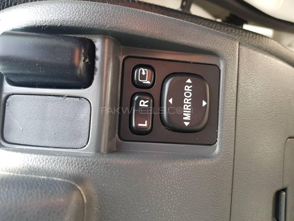 Daihatsu Hijet 2013 for Sale in Karachi Daihatsu Hijet 2013 for Sale in Karachi Image-9