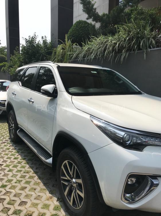 Toyota Fortuner 2018 for Sale in Lahore Toyota Fortuner 2018 for Sale in Lahore Image-6