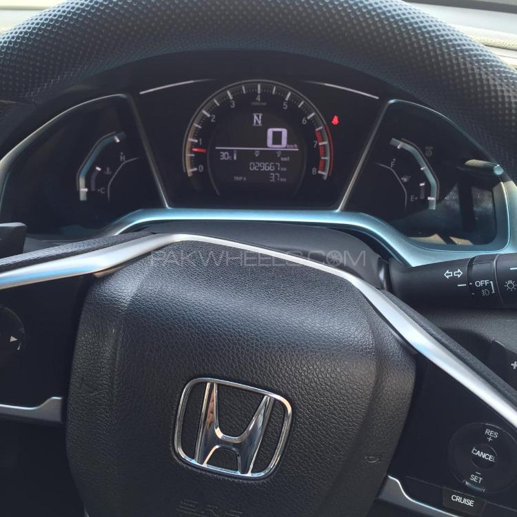 Honda Civic 2016 for Sale in Multan Honda Civic 2016 for Sale in Multan Image-9