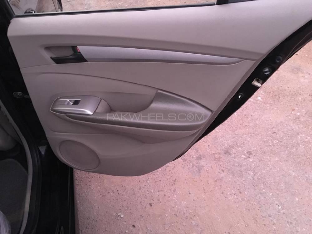 Honda City 2014 for Sale in Karachi Honda City 2014 for Sale in Karachi Image-14