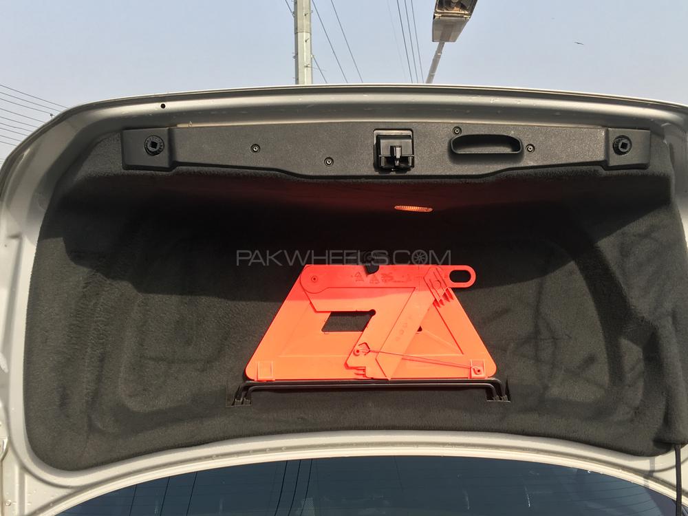 Mercedes Benz S Class 2005 for Sale in Islamabad Mercedes Benz S Class 2005 for Sale in Islamabad Image-7