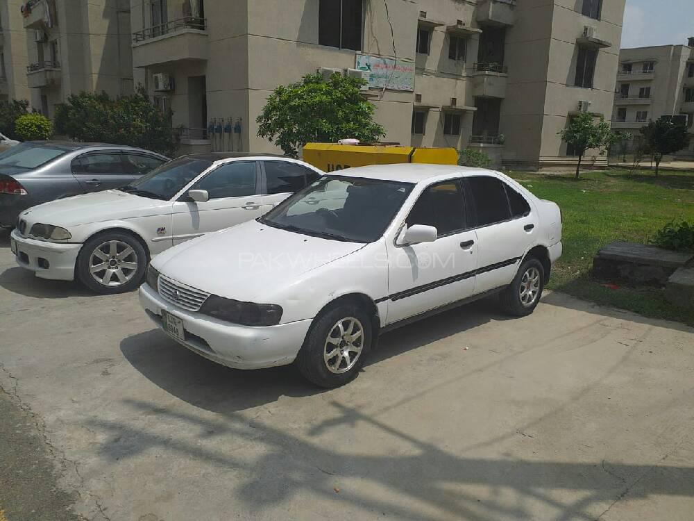 Nissan Sunny 1998 for Sale in Lahore Image-1
