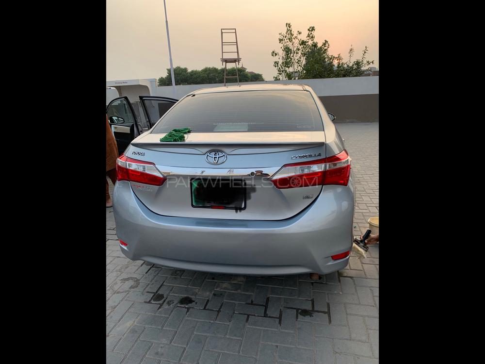 Toyota Corolla 2015 for Sale in Sialkot Toyota Corolla 2015 for Sale in Sialkot Image-2