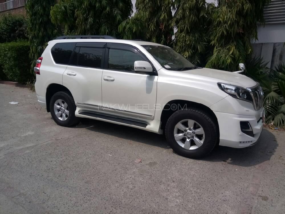 Toyota Prado 2014 for Sale in Lahore Toyota Prado 2014 for Sale in Lahore Image-4