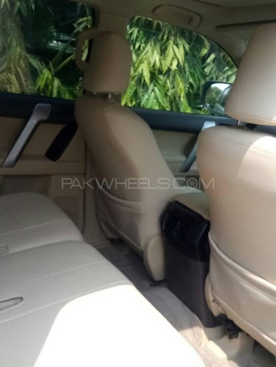 Toyota Prado 2014 for Sale in Lahore Toyota Prado 2014 for Sale in Lahore Image-9