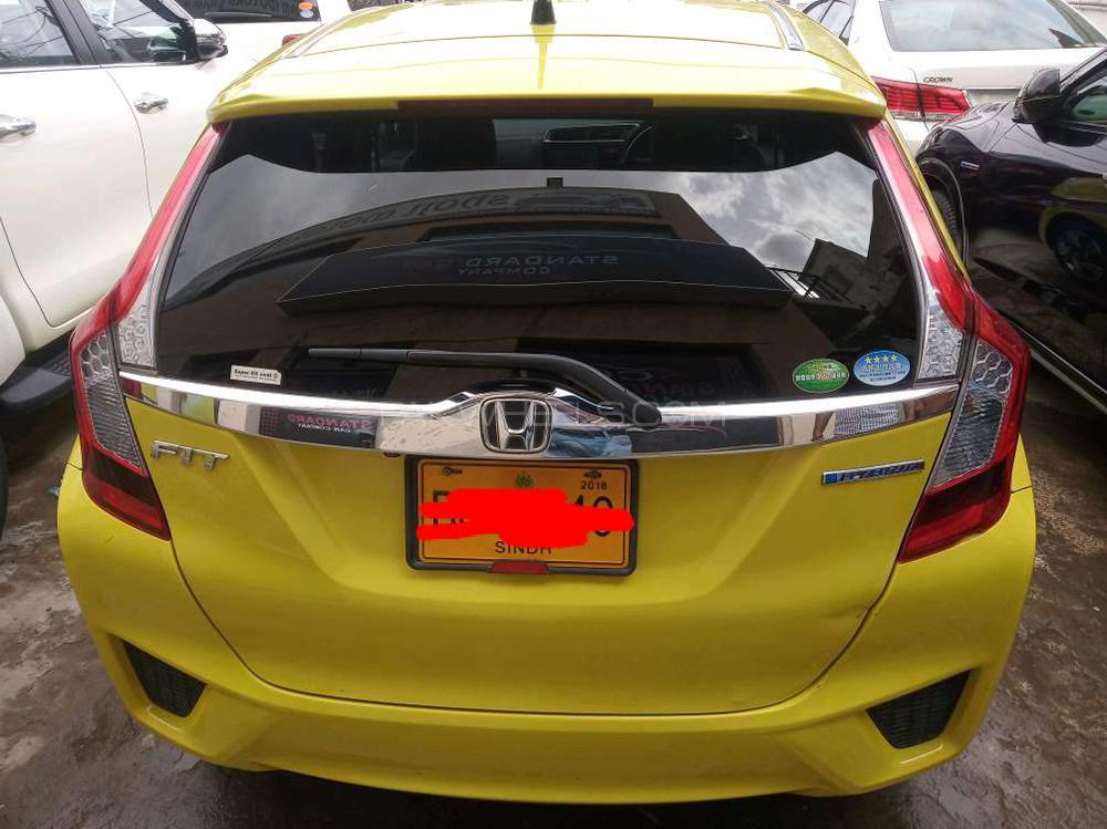 Honda Fit 2015 for Sale in Karachi Honda Fit 2015 for Sale in Karachi Image-13
