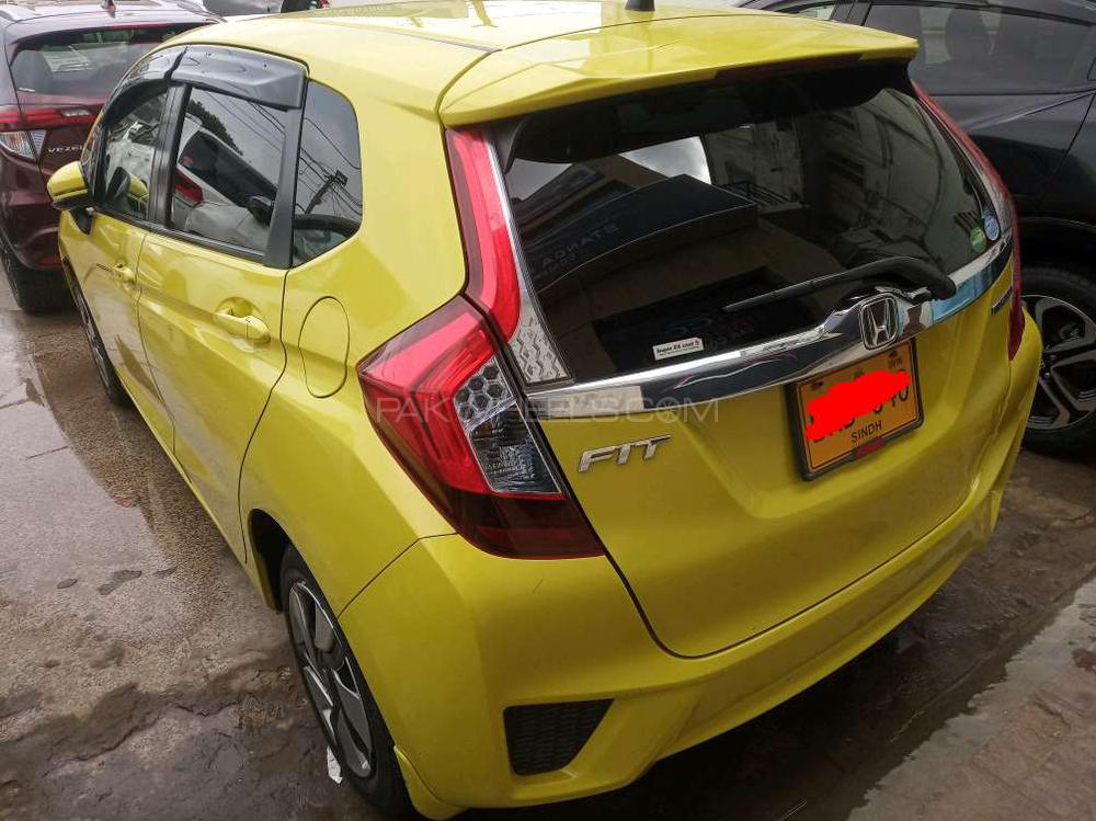 Honda Fit 2015 for Sale in Karachi Honda Fit 2015 for Sale in Karachi Image-14