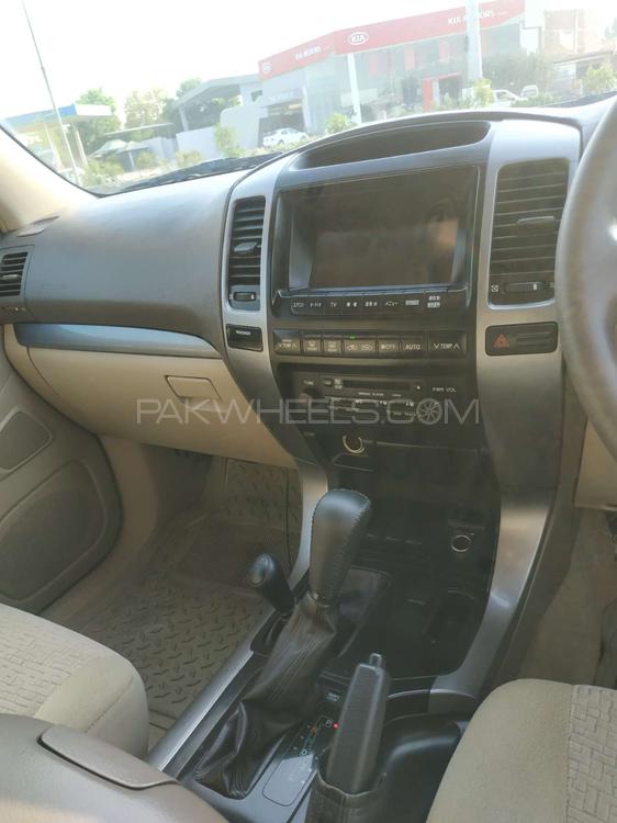 Toyota Prado 2003 for Sale in Peshawar Toyota Prado 2003 for Sale in Peshawar Image-5
