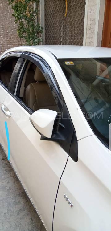 Toyota Corolla 2014 for Sale in Peshawar Image-1