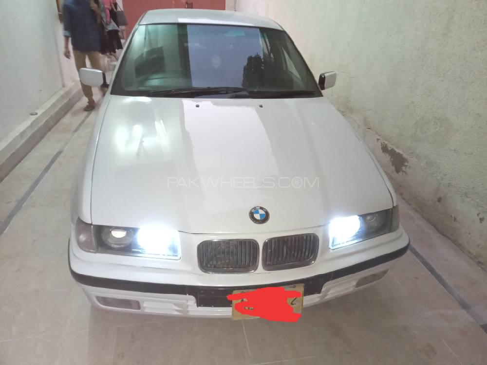 BMW 3 Series 1996 for Sale in Karachi BMW 3 Series 1996 for Sale in Karachi Image-3