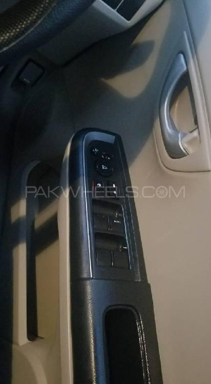 Honda BR-V 2017 for Sale in Karachi Honda BR-V 2017 for Sale in Karachi Image-12