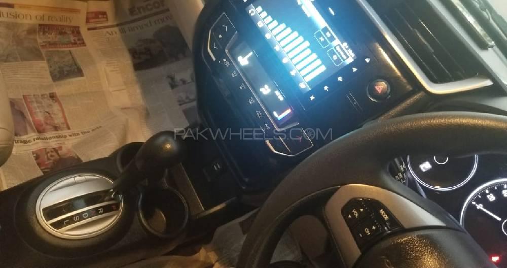 Honda BR-V 2017 for Sale in Karachi Honda BR-V 2017 for Sale in Karachi Image-18