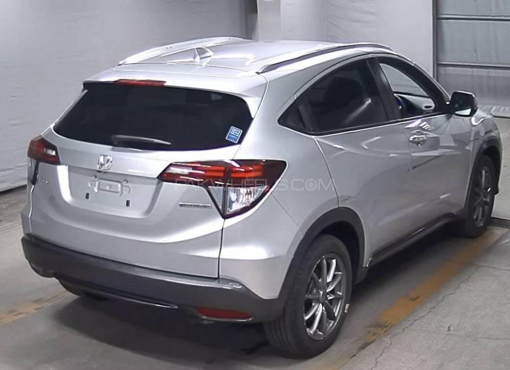 Honda Vezel 2014 for Sale in Rawalpindi Honda Vezel 2014 for Sale in Rawalpindi Image-5