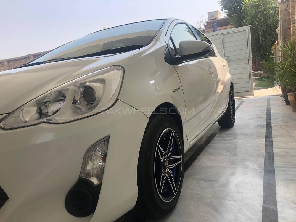 Toyota Aqua 2015 for Sale in Islamabad Toyota Aqua 2015 for Sale in Islamabad Image-5