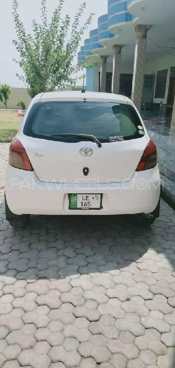 Toyota Vitz 2011 for Sale in Nowshera cantt Toyota Vitz 2011 for Sale in Nowshera cantt Image-4