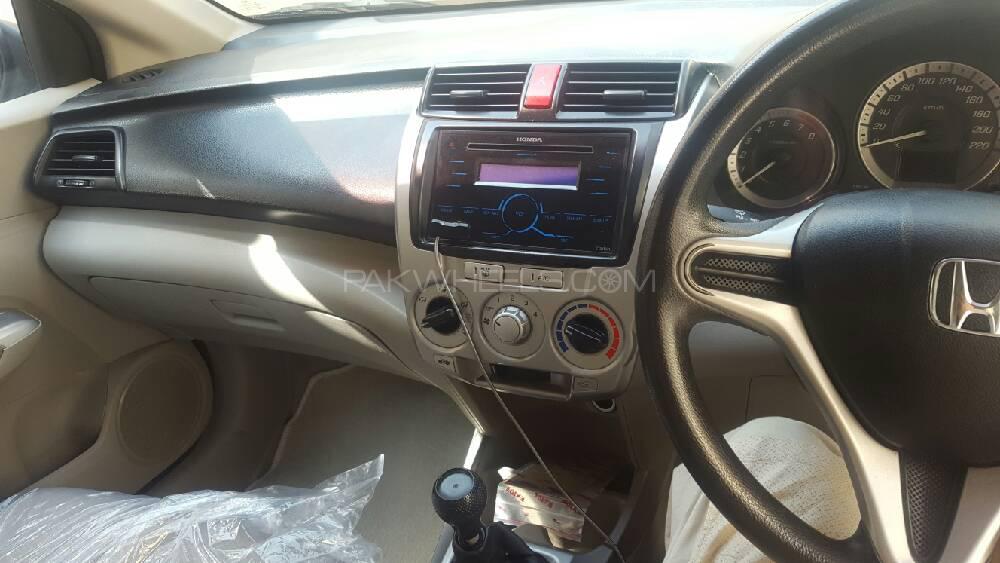 Honda City 2017 for Sale in Bahawalpur Honda City 2017 for Sale in Bahawalpur Image-9
