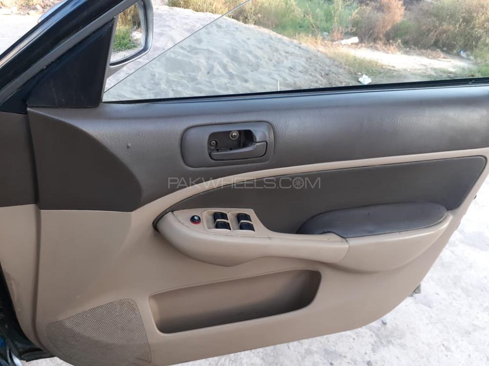 Honda Civic 2005 for Sale in Gujranwala Honda Civic 2005 for Sale in Gujranwala Image-4