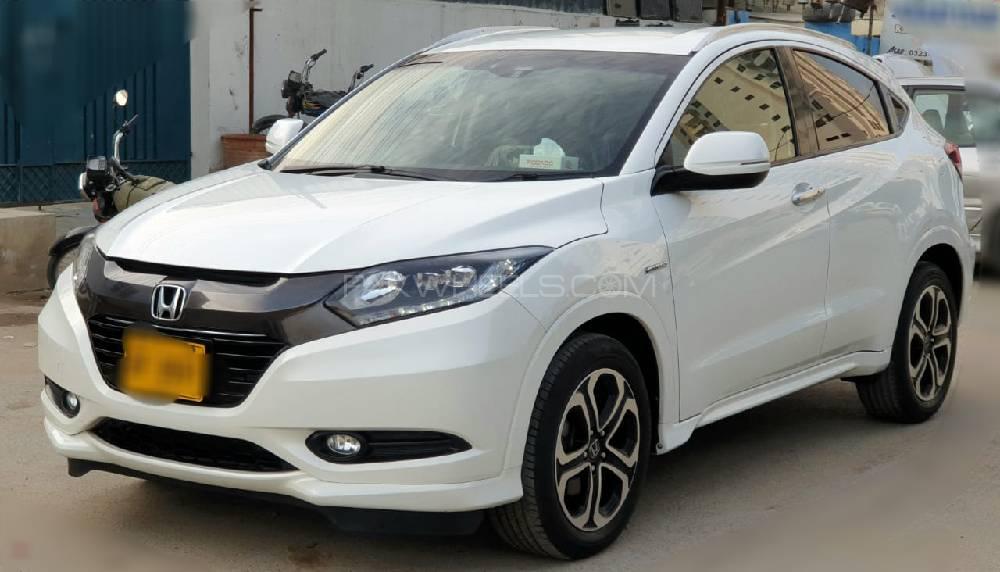 Honda Vezel 2016 for Sale in Karachi Image-1