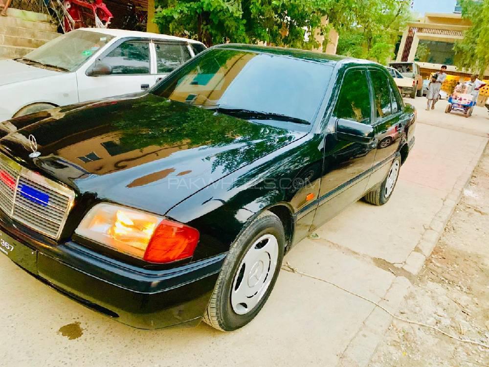مرسڈیز بینز سی کلاس 1993 for Sale in اسلام آباد مرسڈیز بینز سی کلاس 1993 for Sale in اسلام آباد Image-9